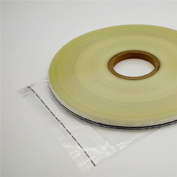 Ущільнювальна стрічка для герметизації мішка